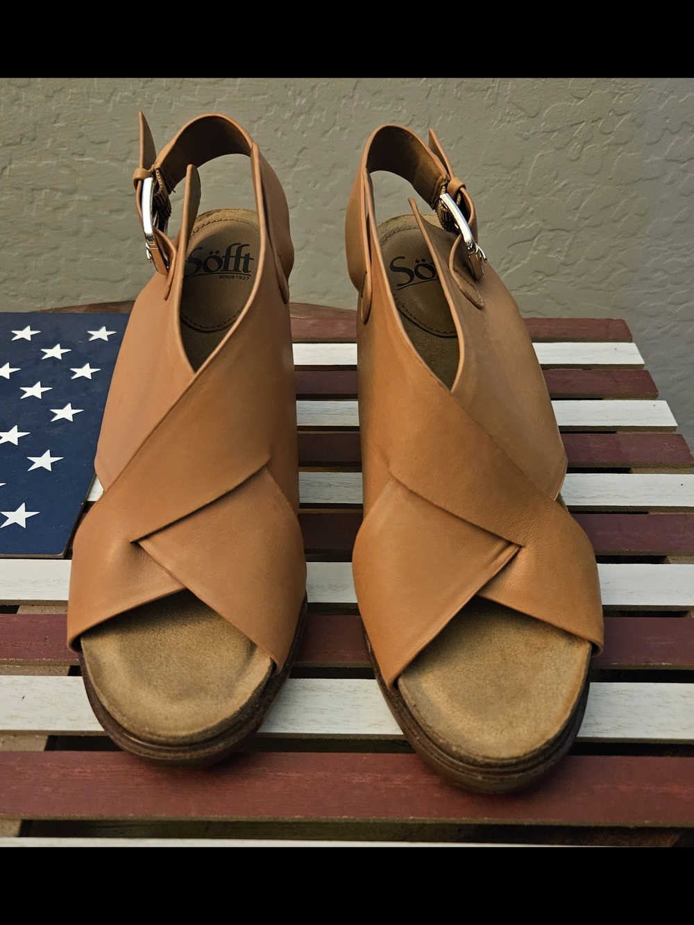 Söfft Cognac Tan Leather Crisscross Slingback Sandals